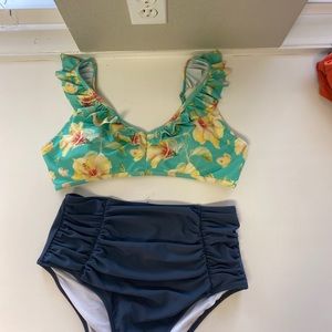 Cupshe swim suit large bikini